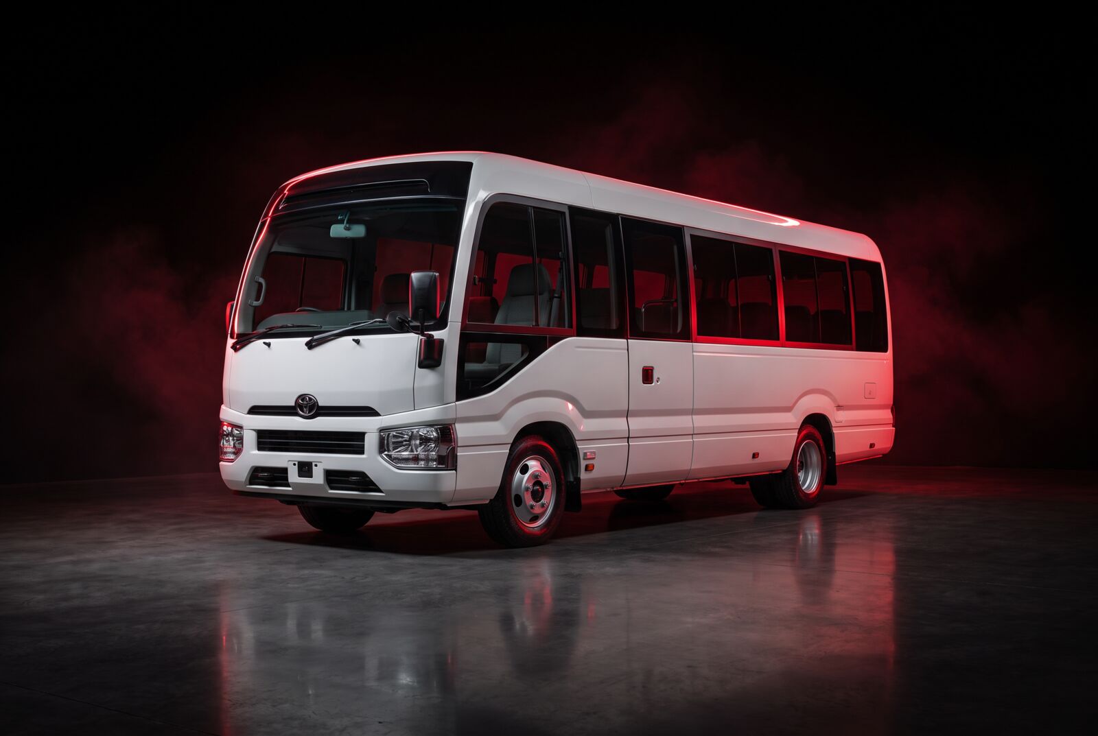 Toyota Coaster, mini coach