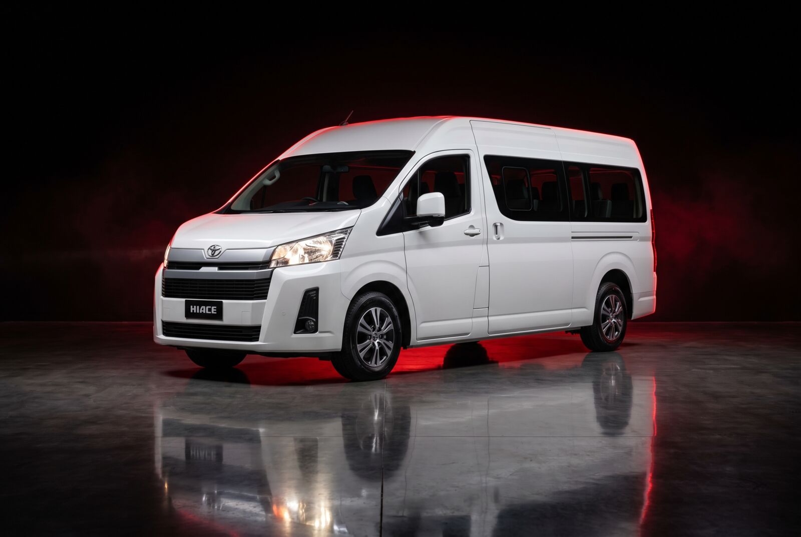 Toyota HiAce, passenger van